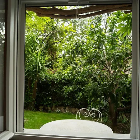 180 Garden View